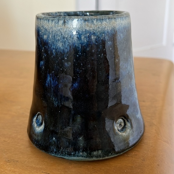 Studio Pottery Hand thrown A-Line 4 Dimples Mug in Glazed Blue Brown Earth-tones - Picture 4 of 7